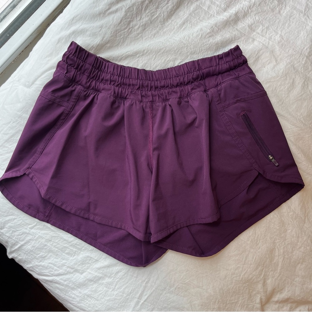 Lulu tracker shorts